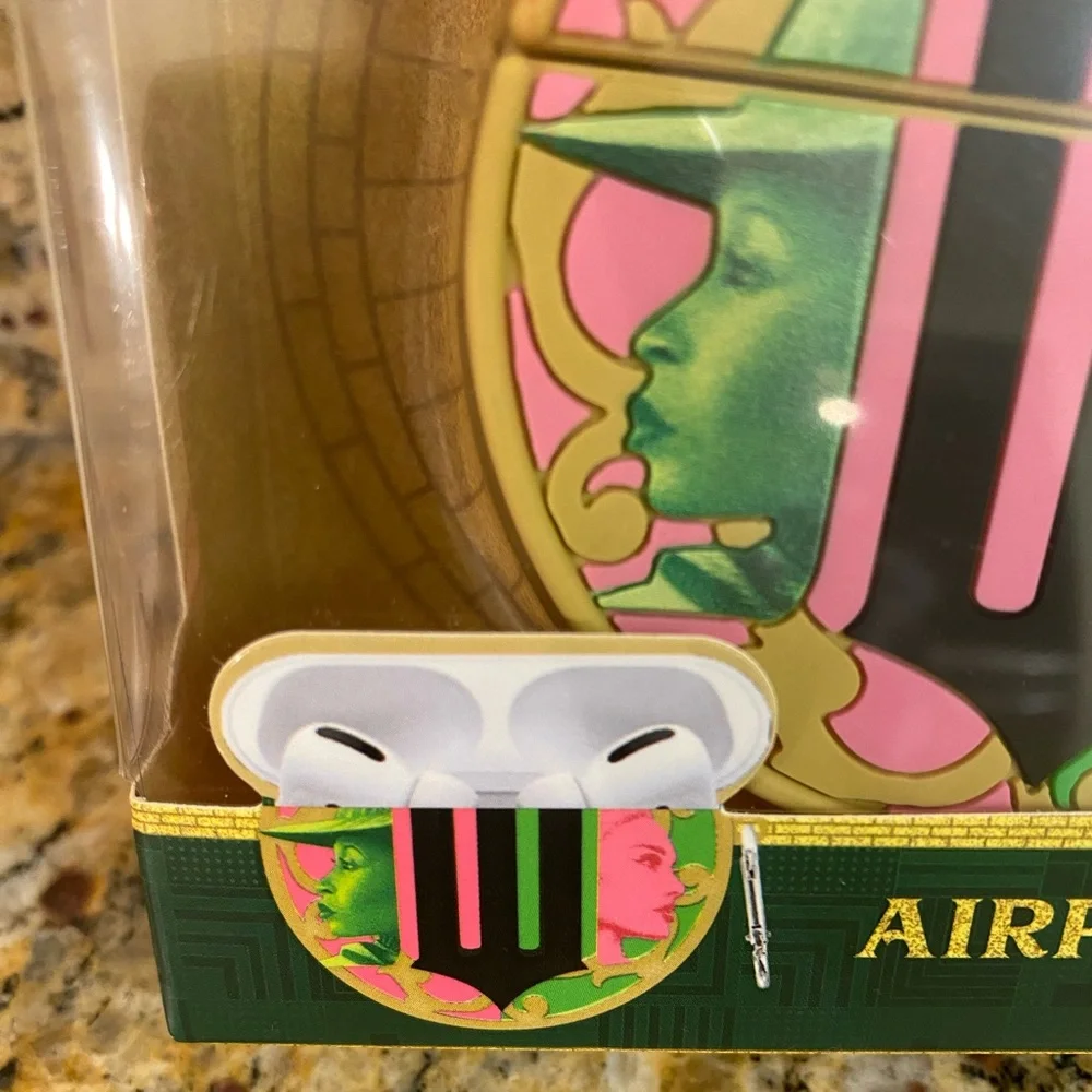 Wicked~ AirPods PRO Case - Picture 4 of 7